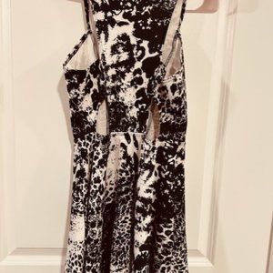 MEZZAINE WOMEN DRESS SMALL